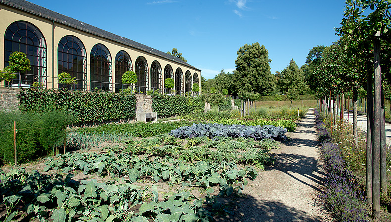 Bild: Orangerie mit Küchengarten