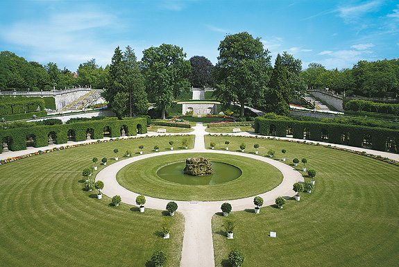 Bild: Hofgarten Würzburg